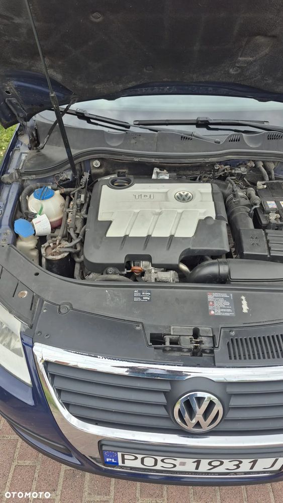 Volkswagen Passat 2.0 TDI DPF Trendline DSG - 3