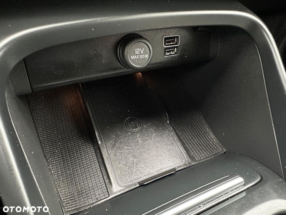Volvo XC 40 T4 Plug-In Hybrid Inscription - 20