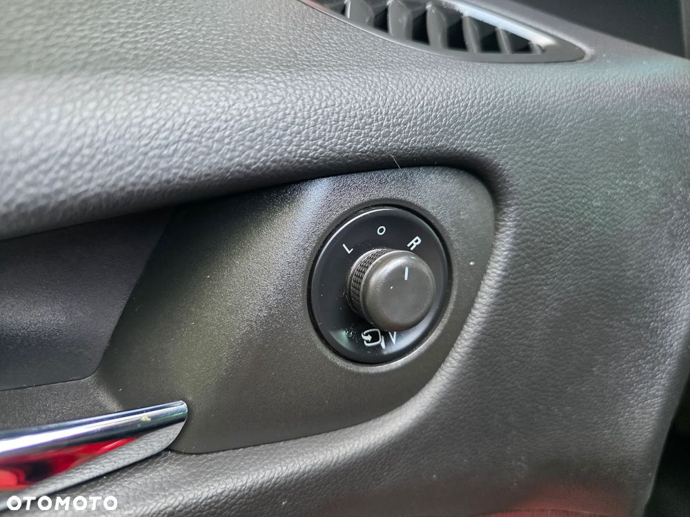 Opel Zafira - 17