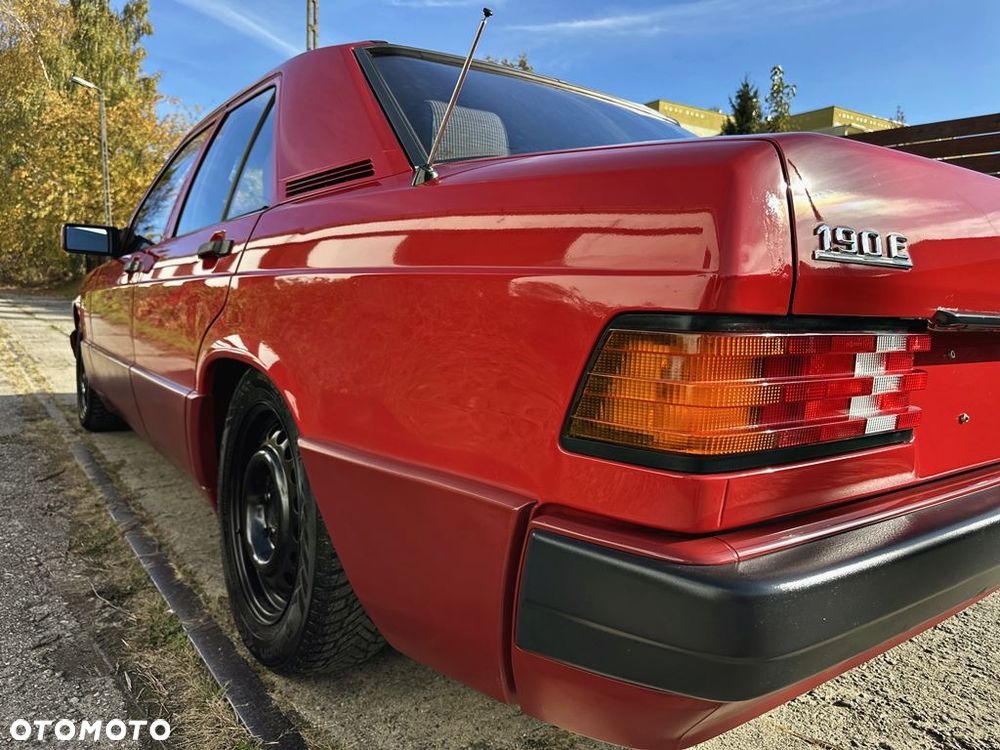 Mercedes-Benz W201 (190) - 36