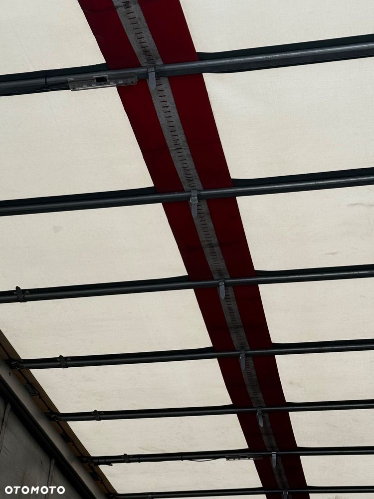 Schmitz Cargobull Schmitz Cargobull 2017 Celna zamknięcia firanka plandeka malo uzywana bogato wyposazona dwie osie - 6