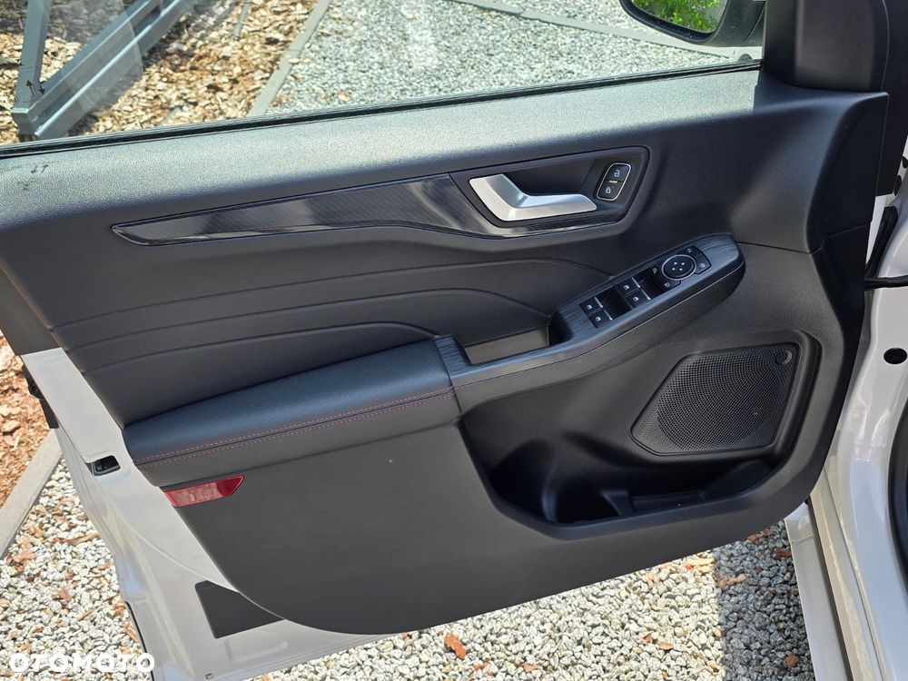 Ford Kuga 2.5 FHEV FWD ST-Line X - 7