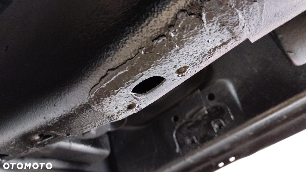 RAM 1500 - 12
