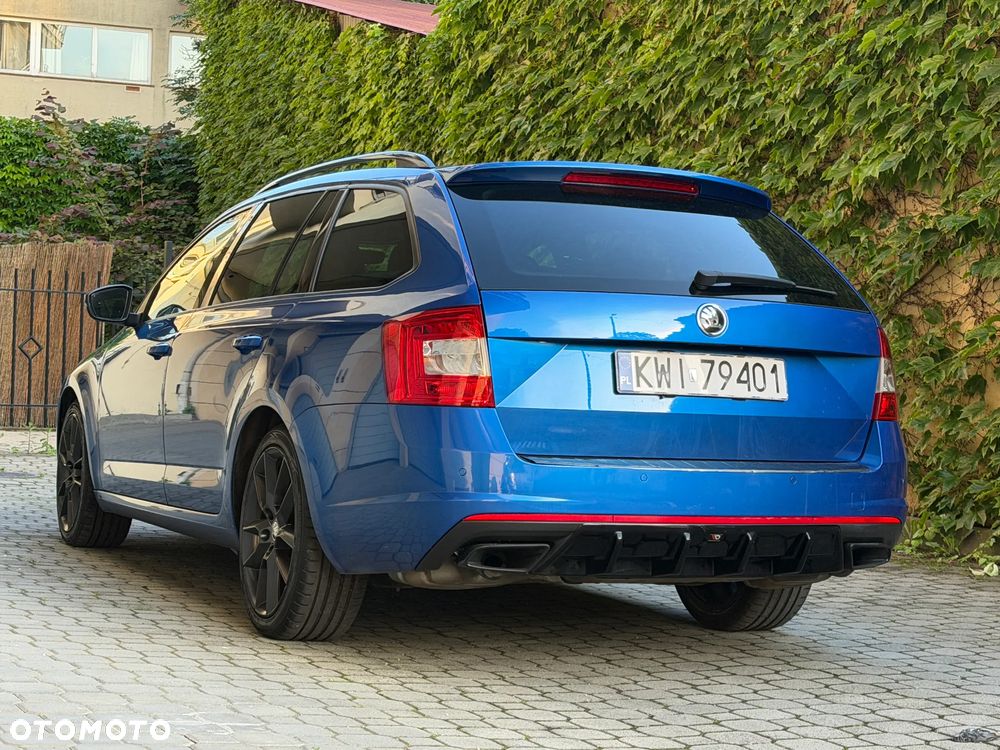 Skoda Octavia 2.0 TSI RS - 6