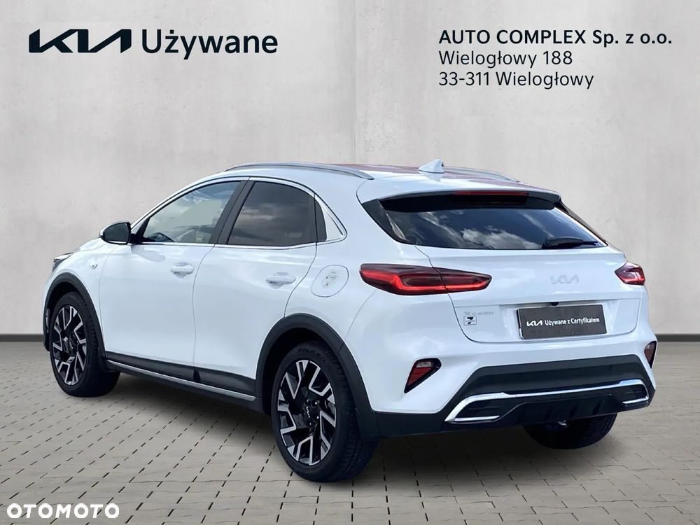 Kia XCeed 1.5 T-GDI M - 4