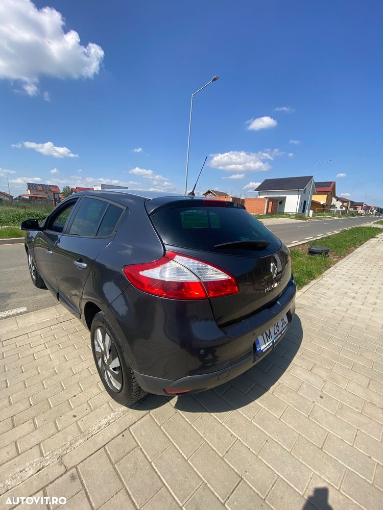 Renault Megane 1.5 dCi Sport Edition EDC - 4