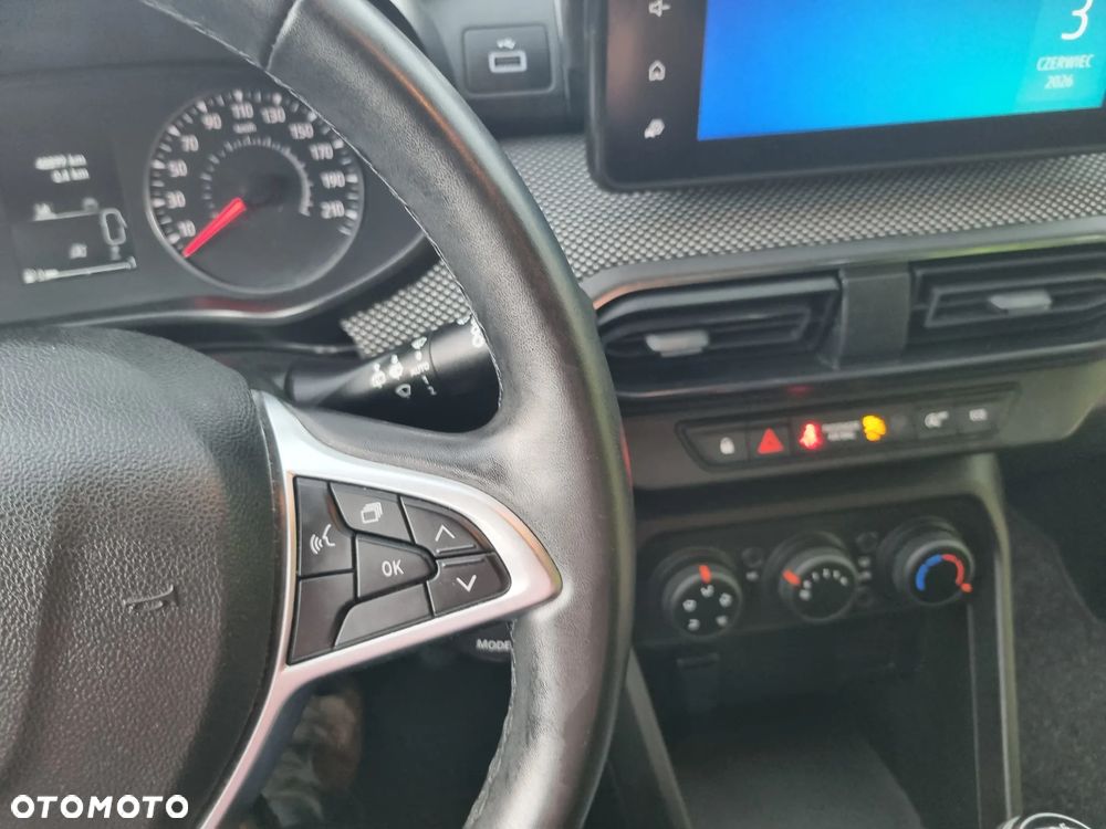 Dacia Sandero TCe 90 Essential - 20