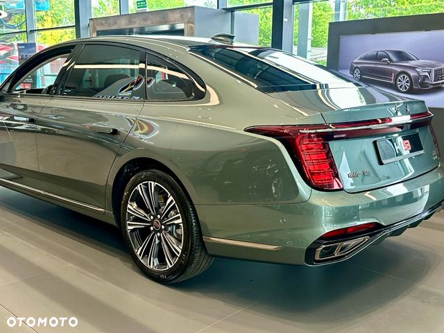Hongqi H9 - 10
