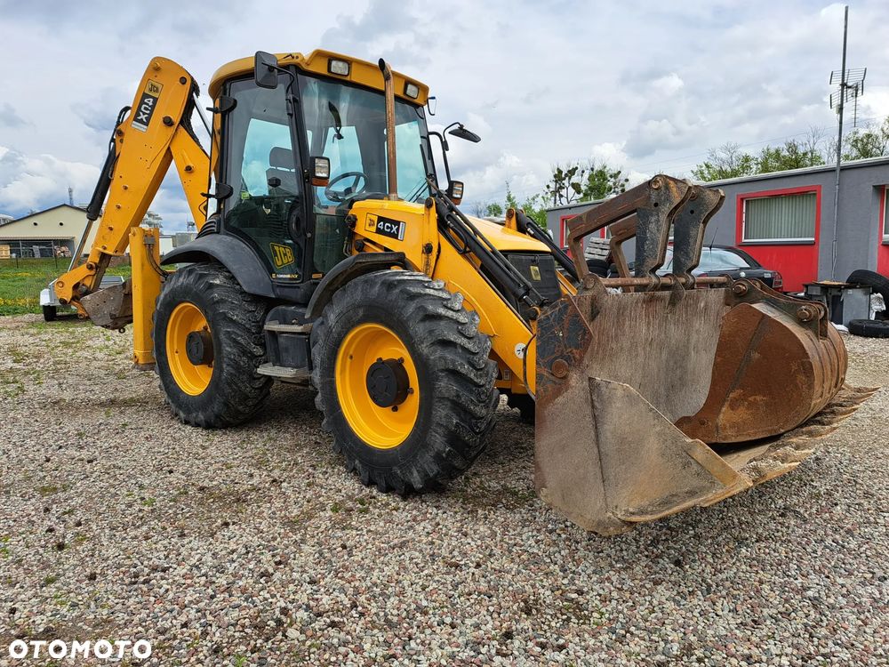 JCB 4CX - 3