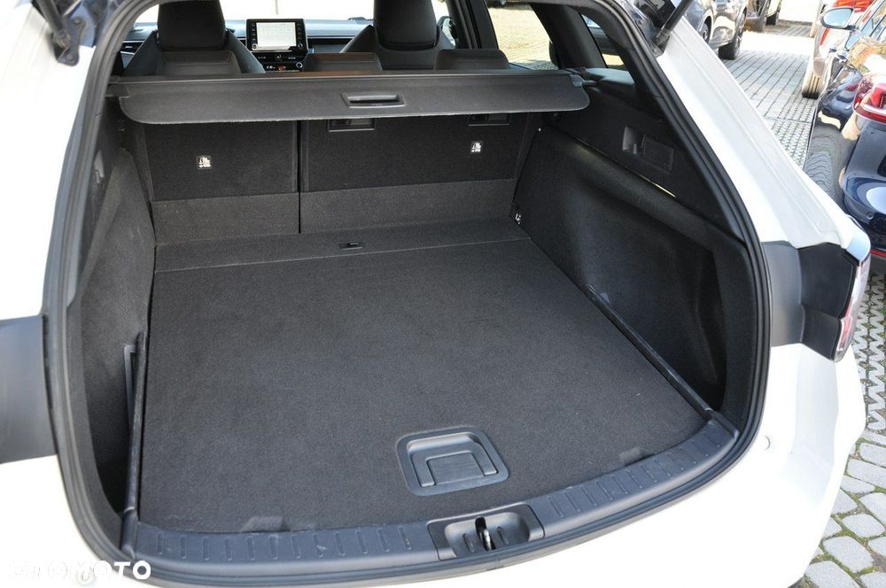 Toyota Corolla 1.8 Hybrid GR Sport - 25