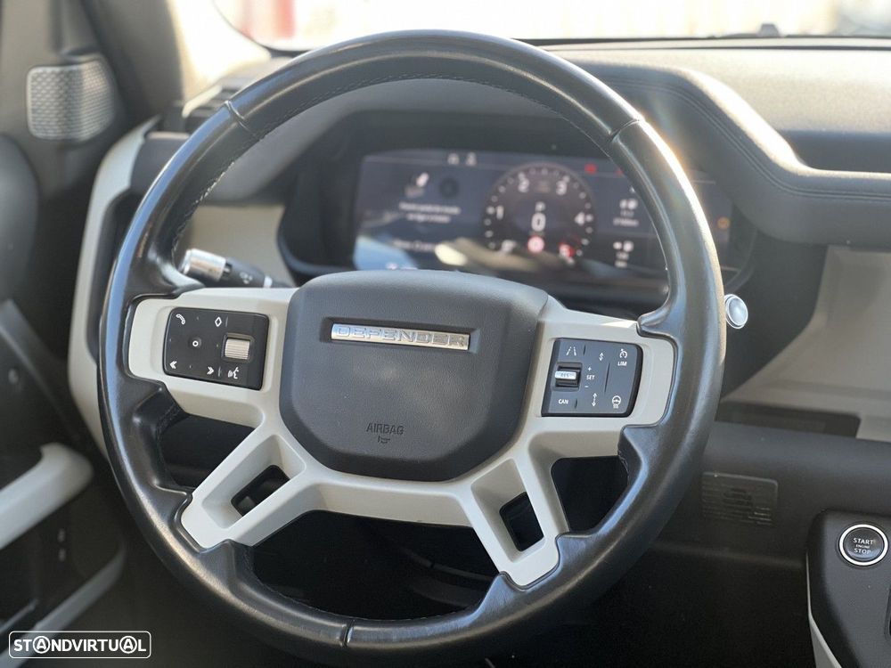 Land Rover Defender 110 D240 S - 24