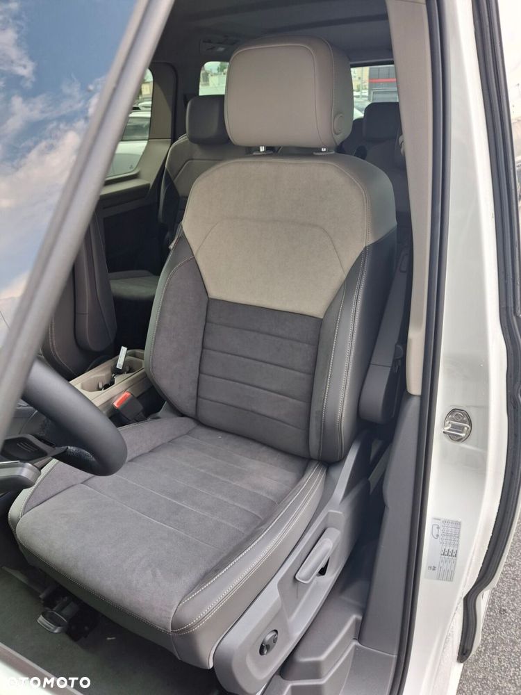 Volkswagen Multivan 2.0 TDI L2 Edition DSG - 17