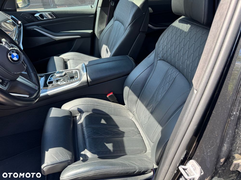 BMW X7 xDrive40d mHEV sport - 32
