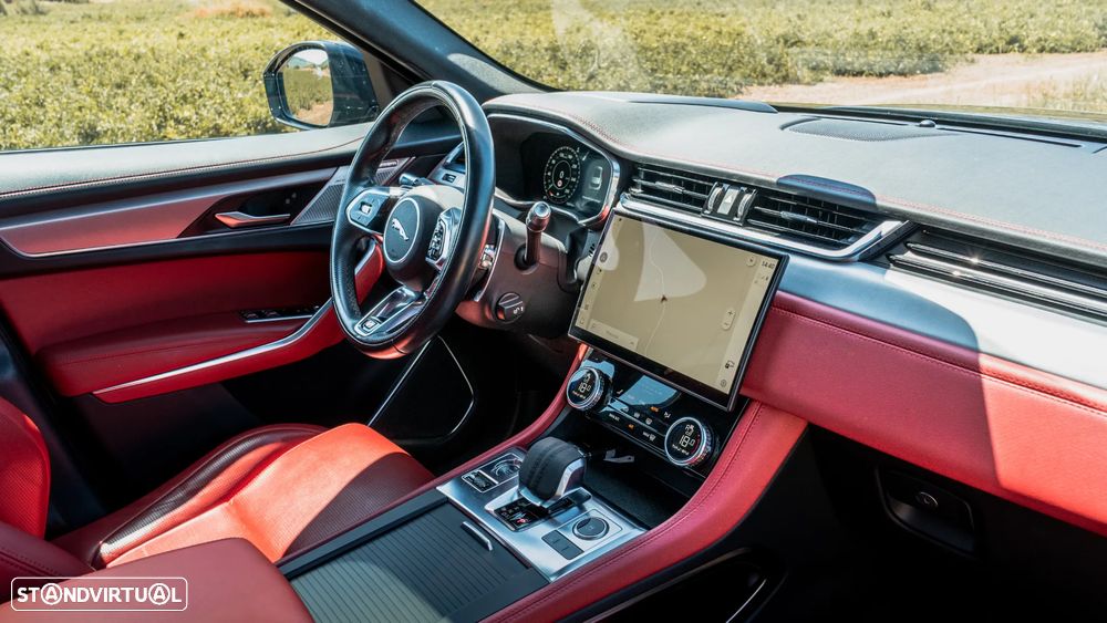 Jaguar F-Pace P400e AWD R-Dynamic HSE - 9