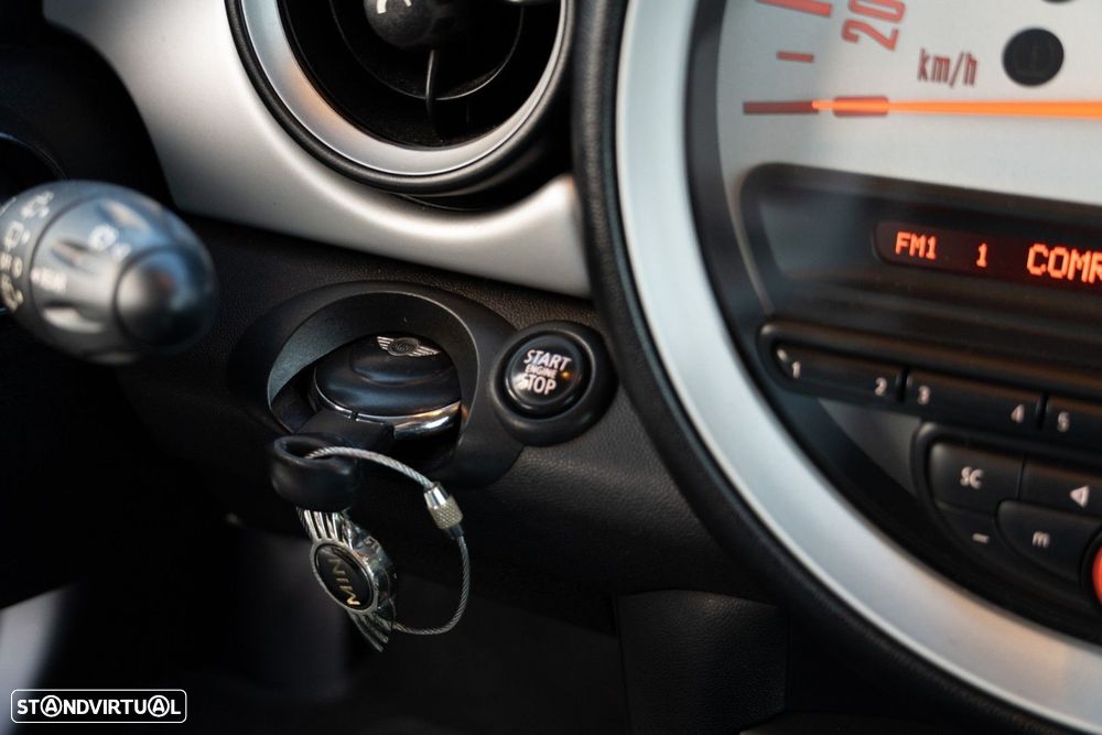 MINI 3 Portas One 1.6 - 33