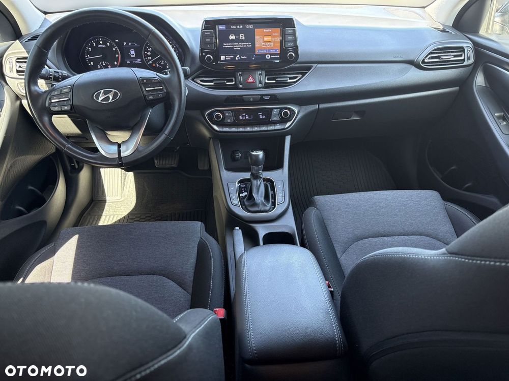Hyundai i30 - 19