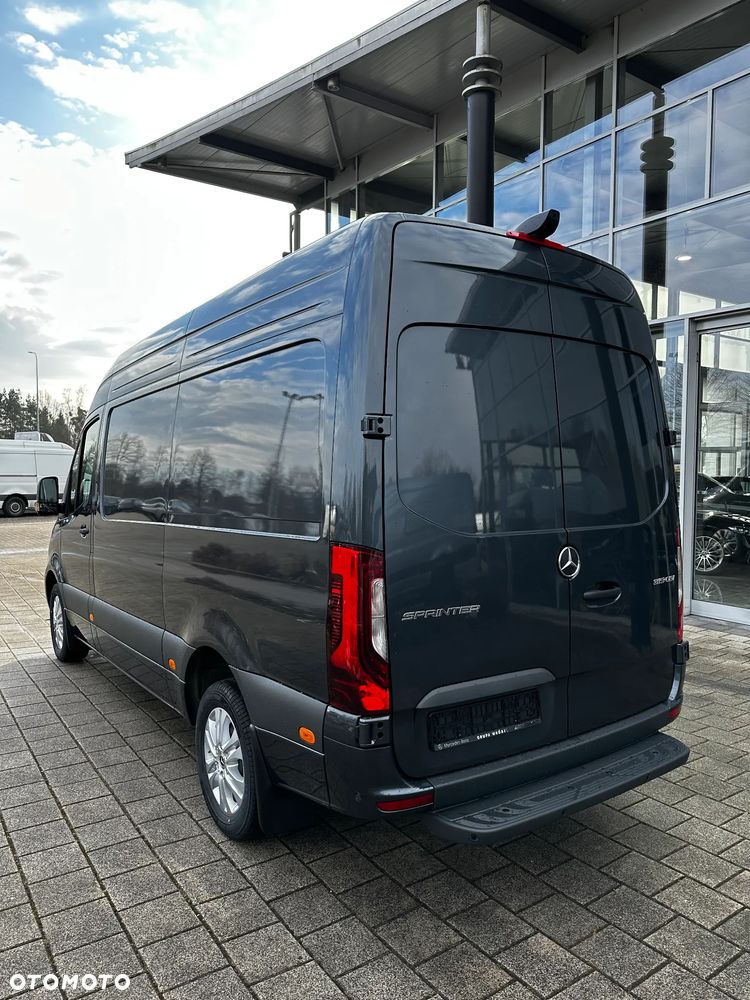 Mercedes-Benz Sprinter 319 CDI Furgon 3665 mm L2H2 - 6