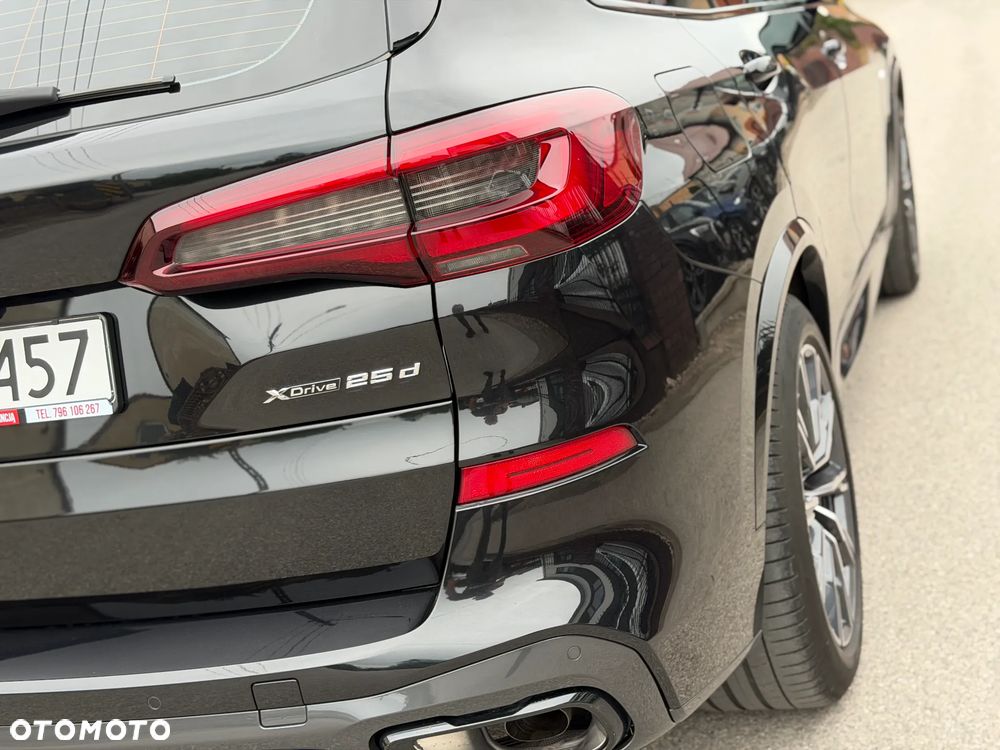 BMW X5 xDrive25d sport - 40