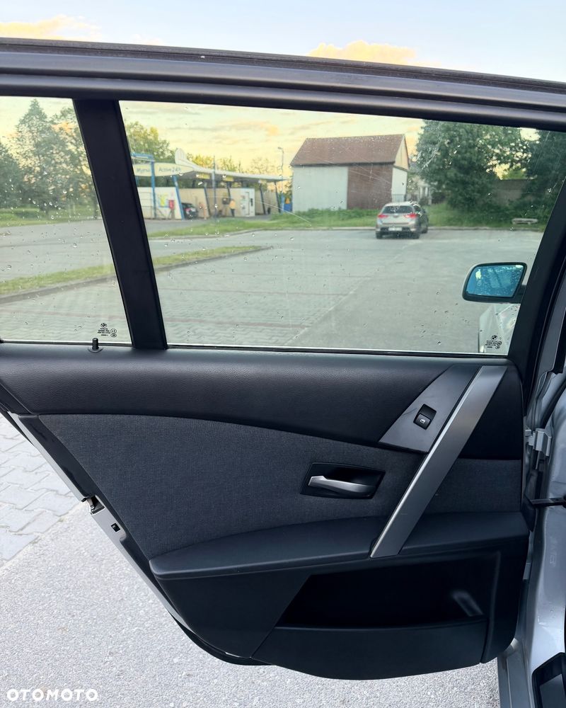 BMW Seria 5 - 12