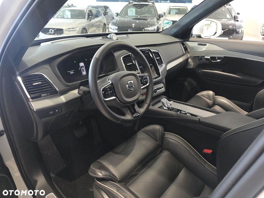 Volvo XC 90 - 28
