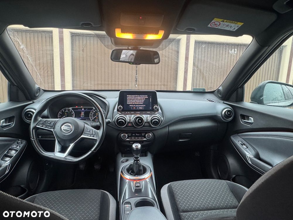 Nissan Juke 1.0 DIG-T N-Connecta - 11