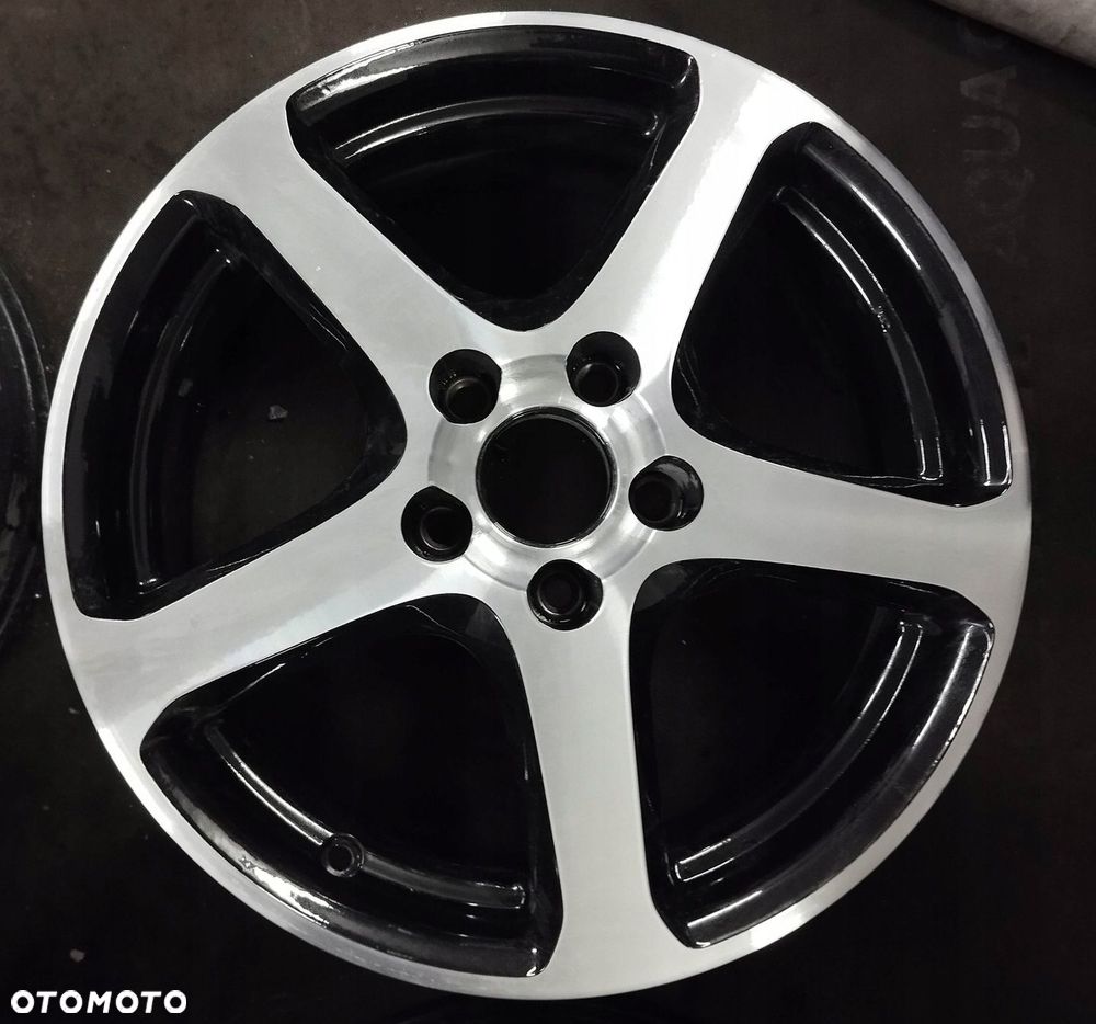 FELGI ALU 5X114,3 17 HONDA HRV CRV 7J ET55 - 5