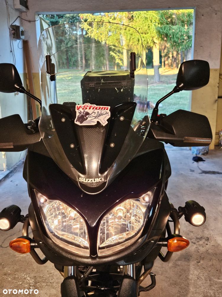 Suzuki V-STROM - 9