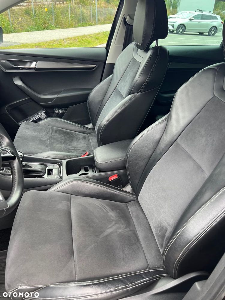 Skoda Karoq 2.0 TDI SCR 4x4 DSG Style - 11