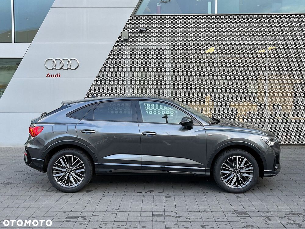 Audi Q3 Sportback - 2