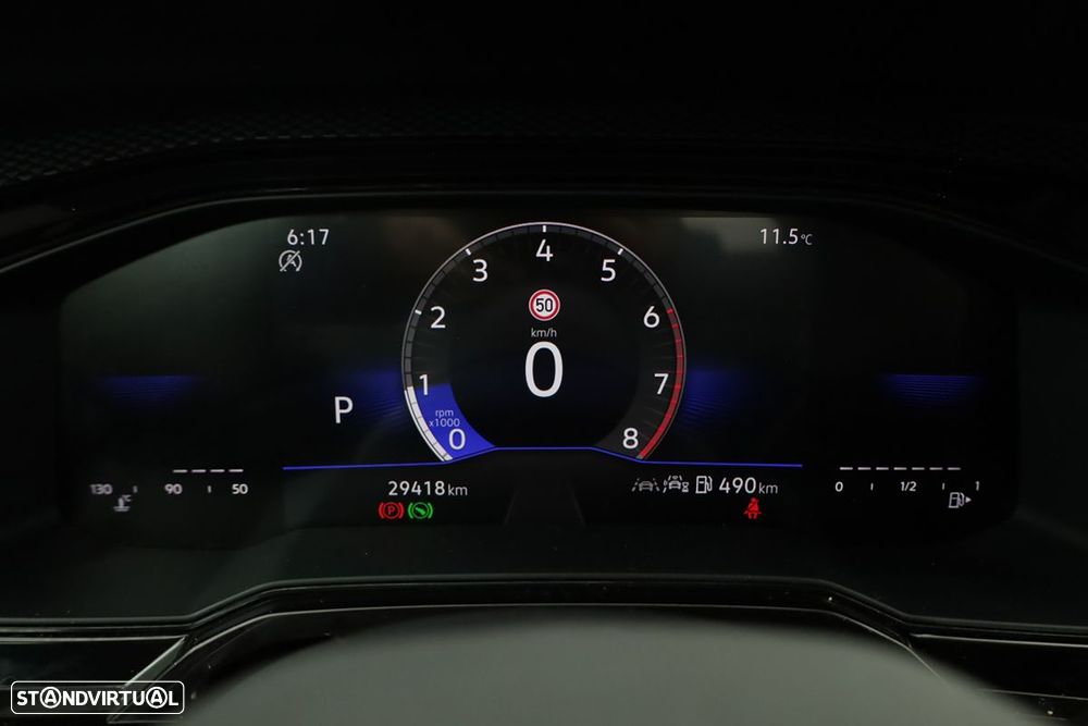 VW Taigo 1.0 TSI Urban DSG - 14