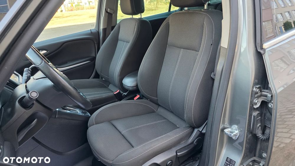 Opel Zafira 2.0 D (CDTI) Automatik Business Edition - 18