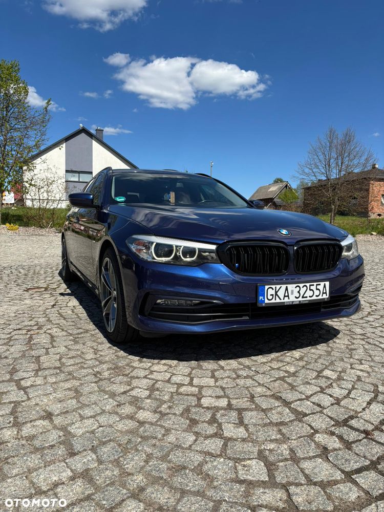 BMW Seria 5 520d Sport Line - 1