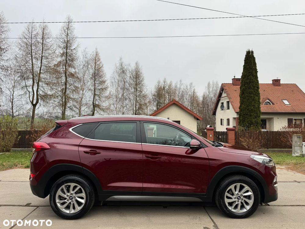 Hyundai Tucson 2.0 CRDi 4WD Automatik Style - 8