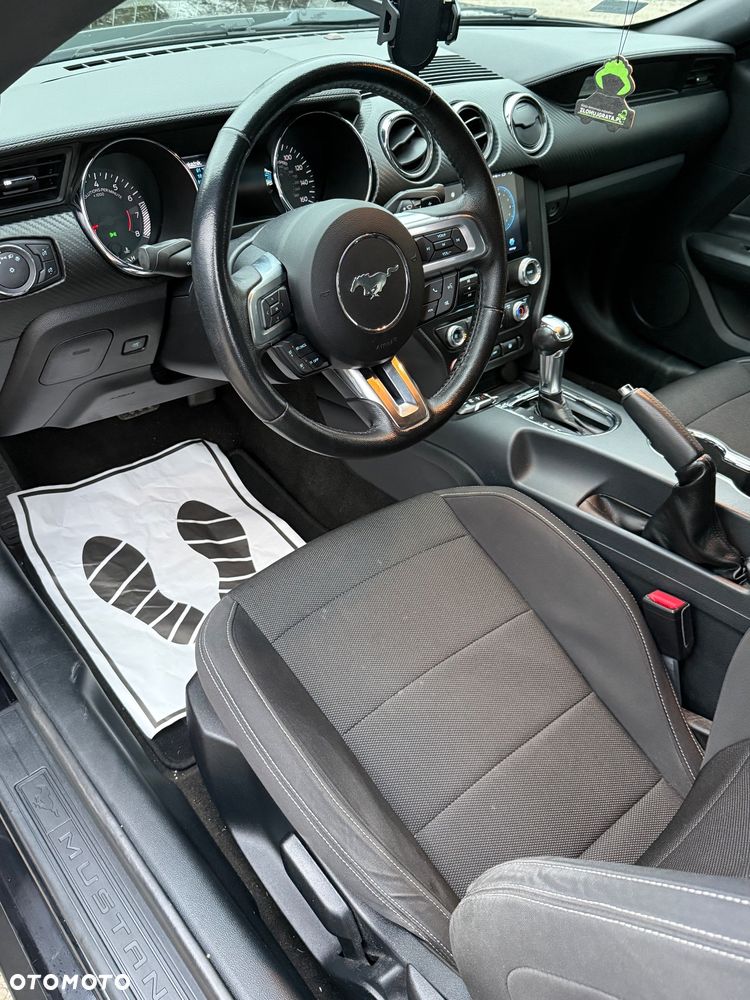 Ford Mustang 3.7 V6 - 15