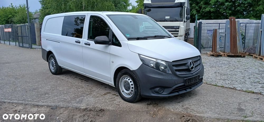Mercedes-Benz Vito 111 CDI Extra long 6-osób - 1