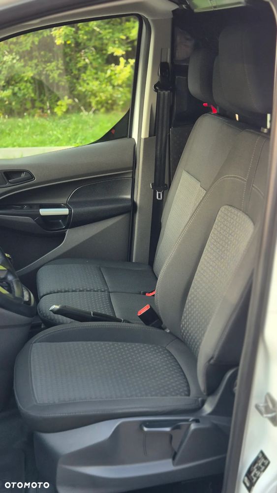 Ford Connect - 27