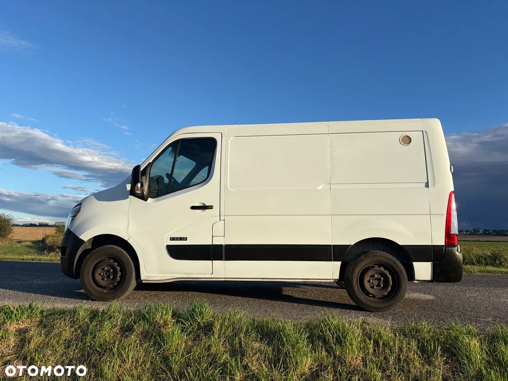 Nissan NV400 - 9