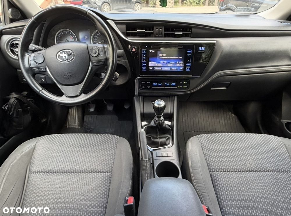 Toyota Corolla 1.6 Comfort - 10