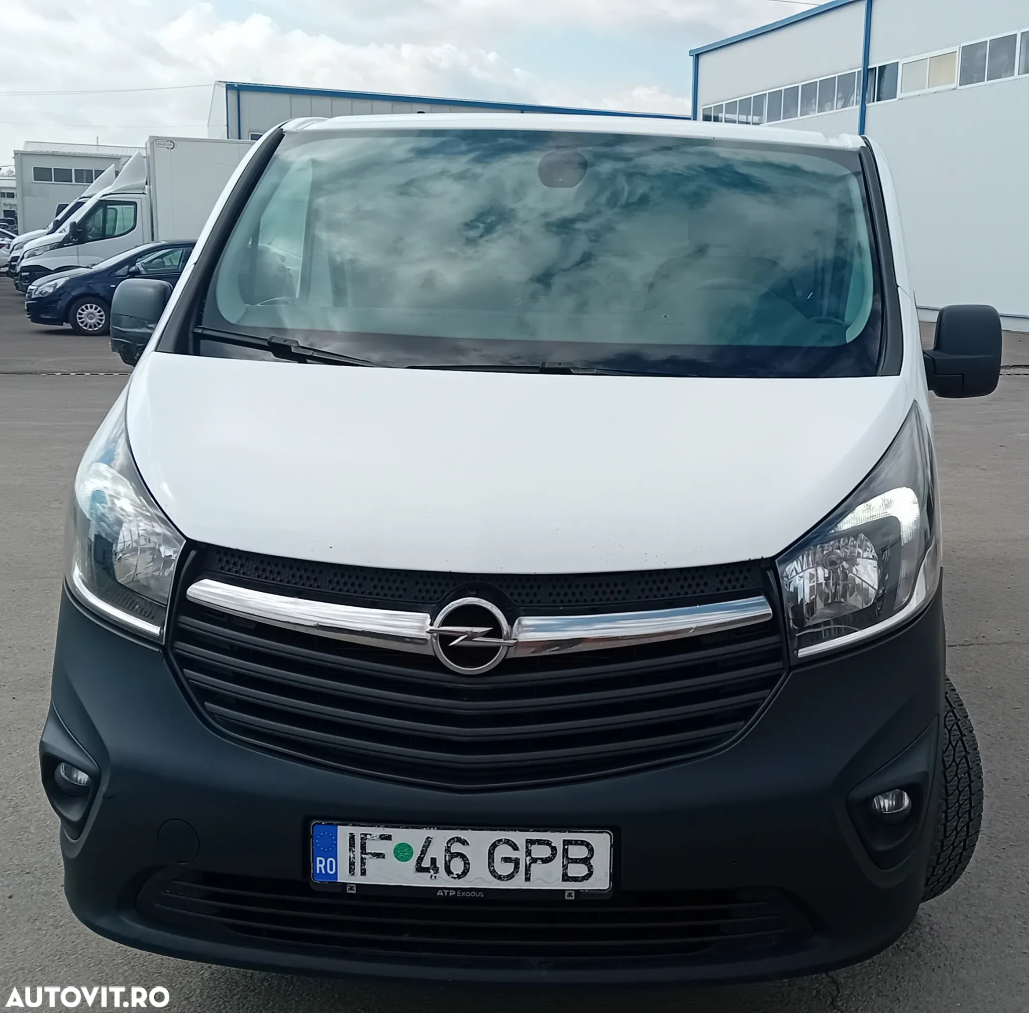 Opel Vivaro 1.6 CDTI Crew Van L1H1 2.7 t - 9