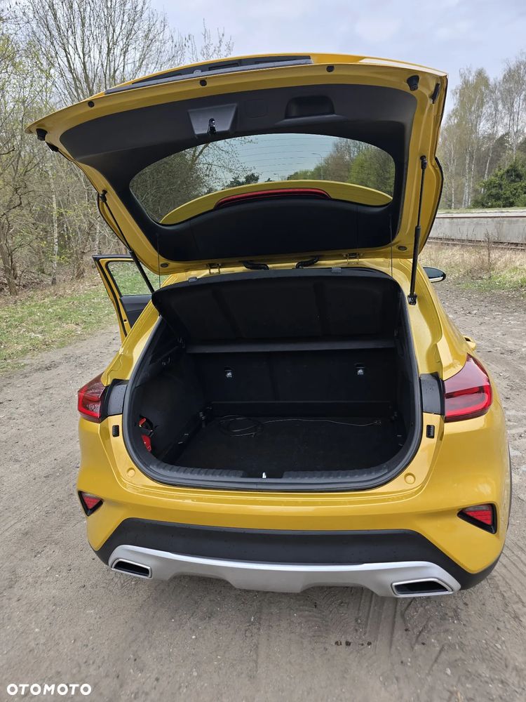 Kia XCeed 1.5 T-GDI M - 12