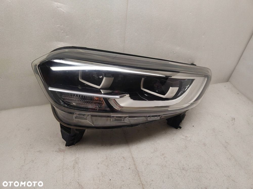 Renault Kadjar SM FULL LED Przód strona lewa 260608114R - 2