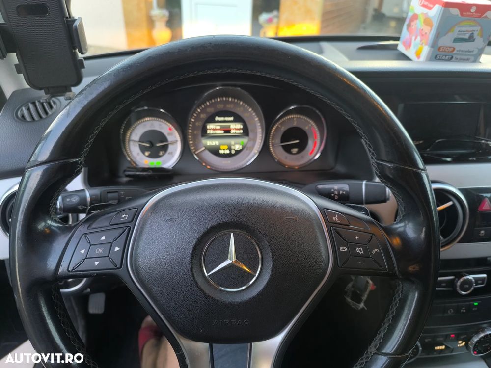 Mercedes-Benz GLK 220 CDI DPF BlueEFFICIENCY 7G-TRONIC SPORT EDITION - 5