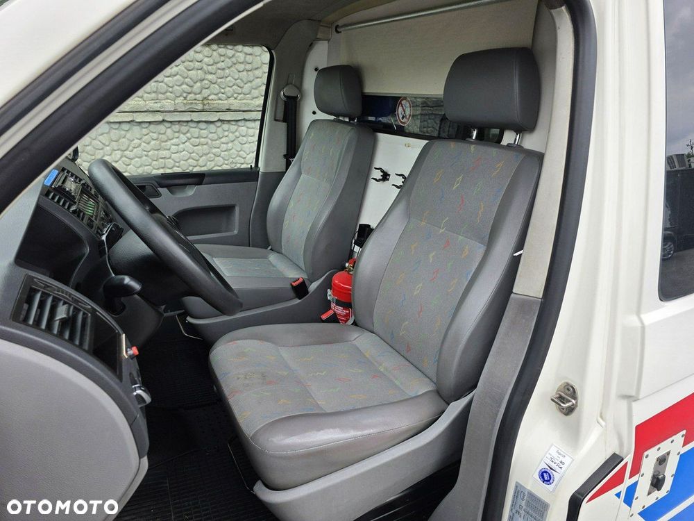 Volkswagen Transporter - 10