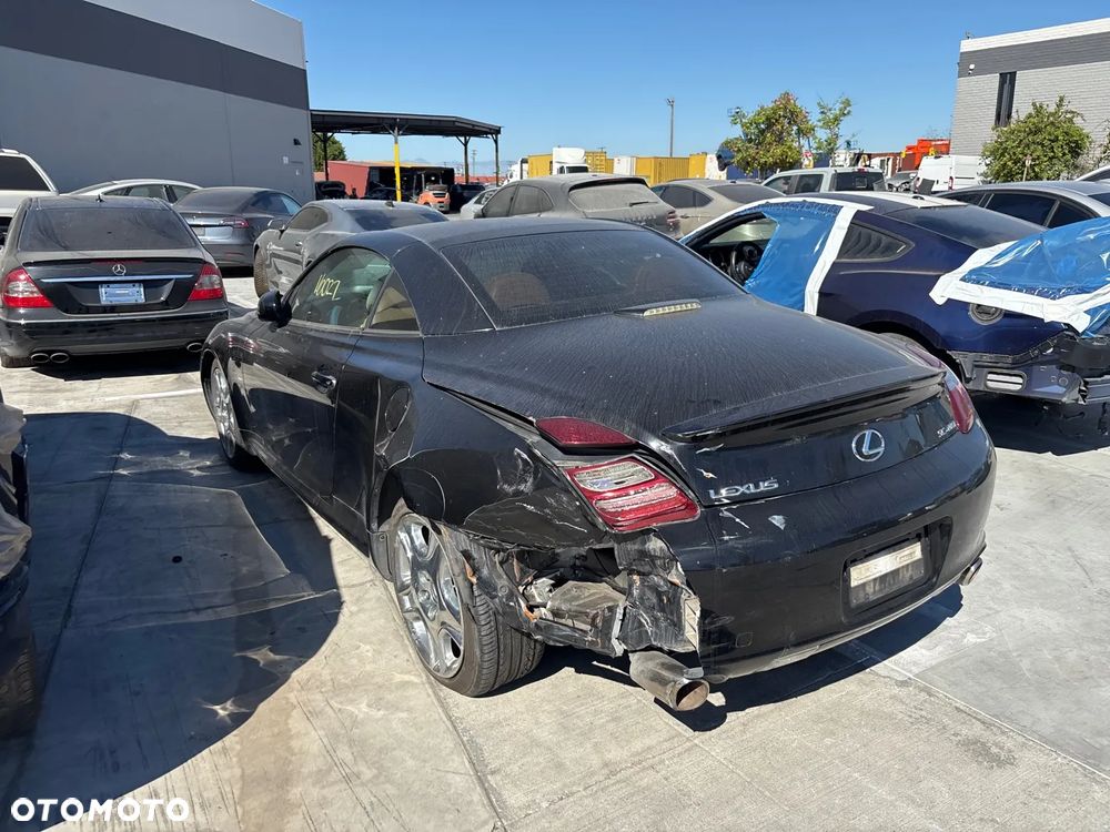 Lexus SC 430 - 12