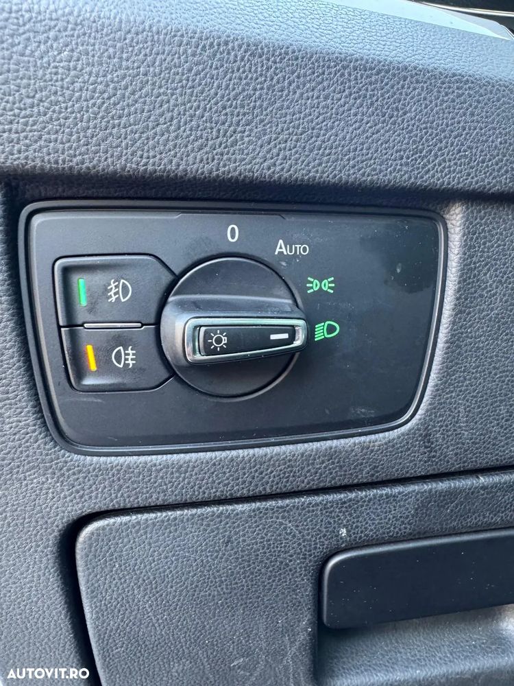 Volkswagen Passat 2.0 TDI SCR DSG Business - 30