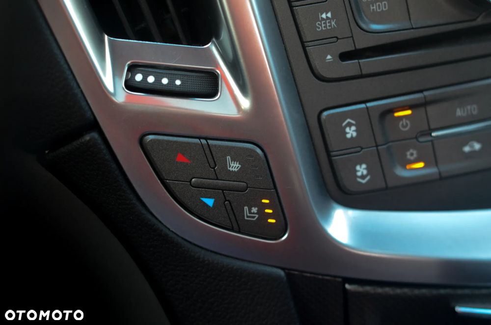 Cadillac SRX 3.0 V6 AWD Sport Luxury - 38