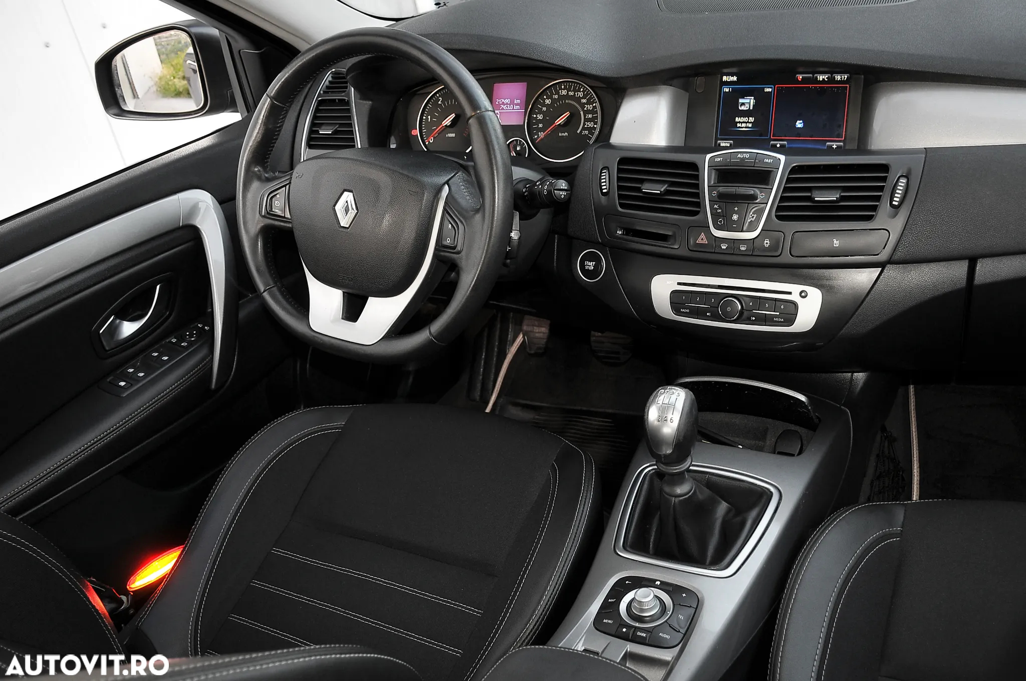 Renault Laguna dCi 110 FAP Dynamique - 7