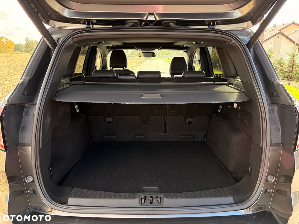Ford Kuga 2.0 TDCi AWD ST-Line - 28