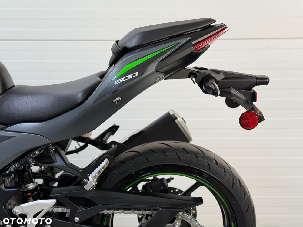 Kawasaki Ninja 500 - 34