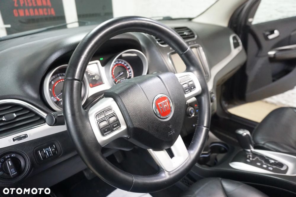 Fiat Freemont 2.0 Multijet 16V DPF Automatik Allrad Black Code - 20